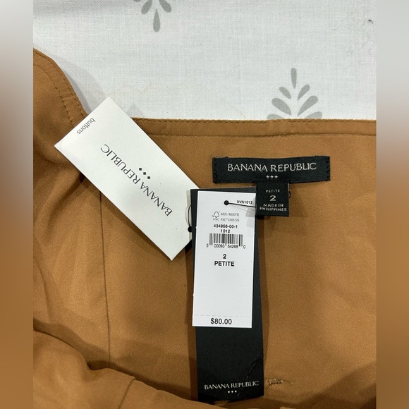 NWT Banana Republic Faux Leather Top Size Petite 2 - Picture 6 of 10